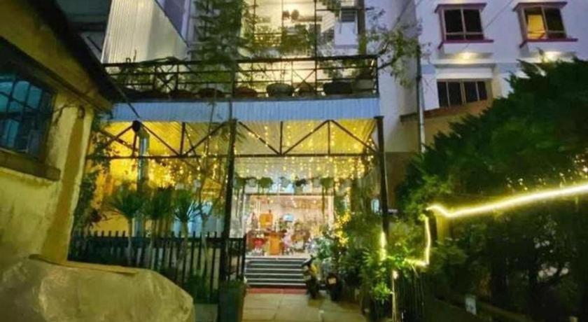 Gold Night Hotel Dalat Exteriör bild