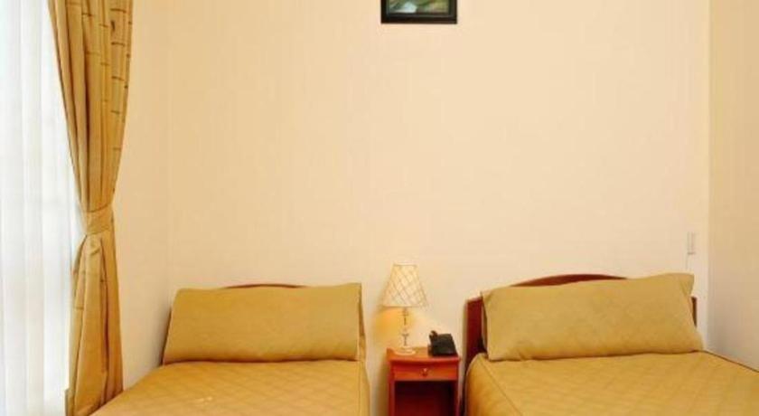 Gold Night Hotel Dalat Exteriör bild